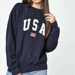 Brandy Melville Erica USA Sweatshirt